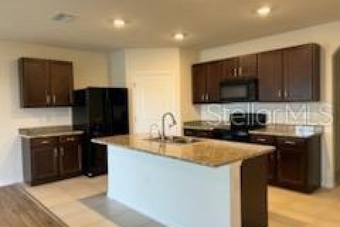 Villa ou maison à louer à Odessa, Floride: 3 chambres, 171.5 m2 № 2120216 - photo 5