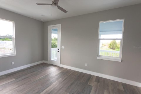 Casa en venta en Tampa, Florida, 2 dormitorios, 135.08 m2 № 1683036 - foto 6