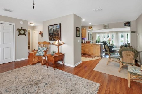 House in DeBary, Florida 3 bedrooms, 148.64 sq.m. № 2238214 - photo 8
