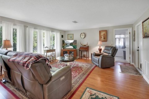 House in DeBary, Florida 3 bedrooms, 148.64 sq.m. № 2238214 - photo 10