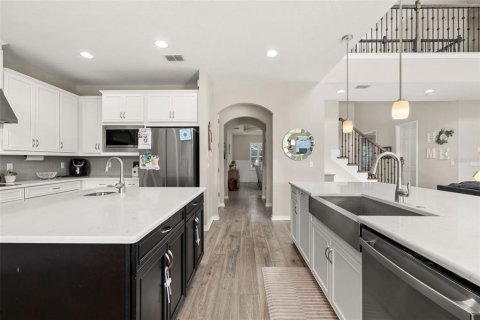 House in Oviedo, Florida 6 bedrooms, 391.12 sq.m. № 1778727 - photo 26