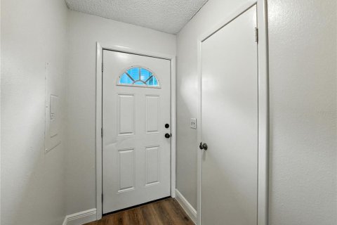 Touwnhouse à vendre à Tampa, Floride: 2 chambres, 117.15 m2 № 1909180 - photo 3