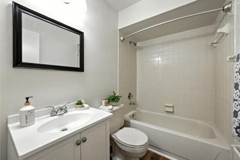 Touwnhouse à vendre à Tampa, Floride: 2 chambres, 117.15 m2 № 1909180 - photo 26