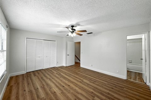 Touwnhouse à vendre à Tampa, Floride: 2 chambres, 117.15 m2 № 1909180 - photo 25