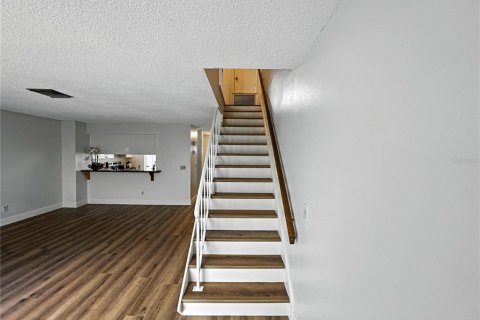 Touwnhouse à vendre à Tampa, Floride: 2 chambres, 117.15 m2 № 1909180 - photo 16