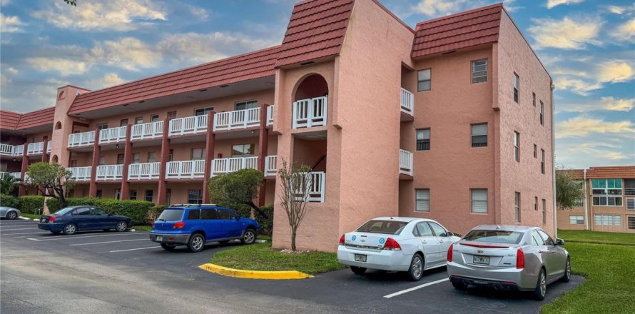 Condo à Sunrise, Floride, 2 chambres  № 2084431