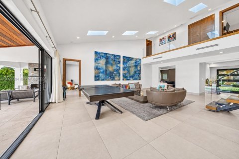 Villa ou maison à vendre à Fort Lauderdale, Floride: 6 chambres, 514.03 m2 № 2392404 - photo 8