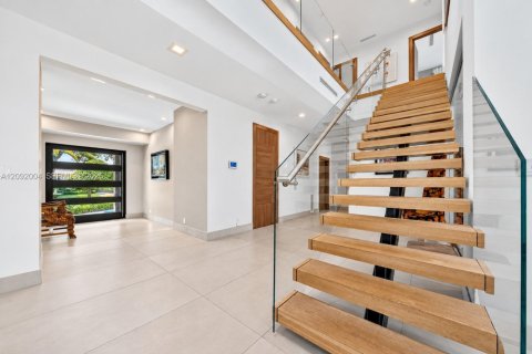 Villa ou maison à vendre à Fort Lauderdale, Floride: 6 chambres, 514.03 m2 № 2392404 - photo 6