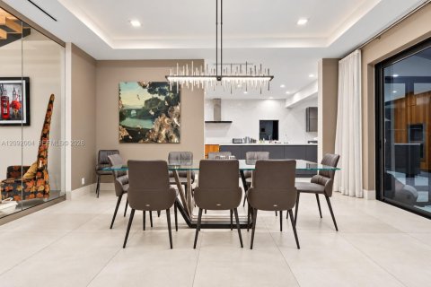 Villa ou maison à vendre à Fort Lauderdale, Floride: 6 chambres, 514.03 m2 № 2392404 - photo 10