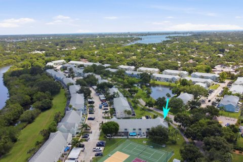 Townhouse in Jupiter, Florida 2 bedrooms, 120.96 sq.m. № 2246083 - photo 21