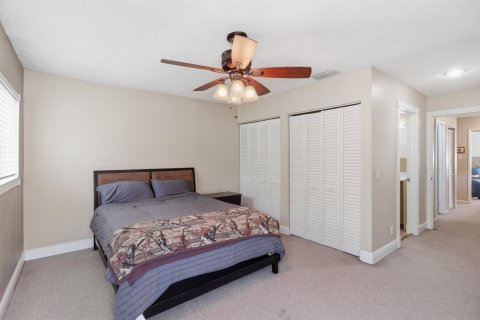 Townhouse in Jupiter, Florida 2 bedrooms, 120.96 sq.m. № 2246083 - photo 12