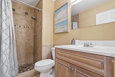 Townhouse in Jupiter, Florida 2 bedrooms, 120.96 sq.m. № 2246083 - photo 18