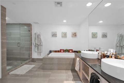 Copropriété à louer à Hollywood, Floride: 4 chambres, 293.85 m2 № 1927450 - photo 21