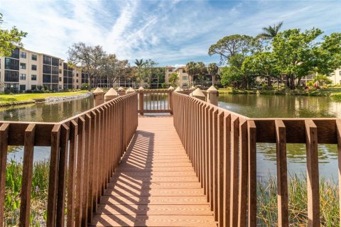 Condominio en venta en Bradenton, Florida, 2 dormitorios, 97.55 m2 № 1597474 - foto 30