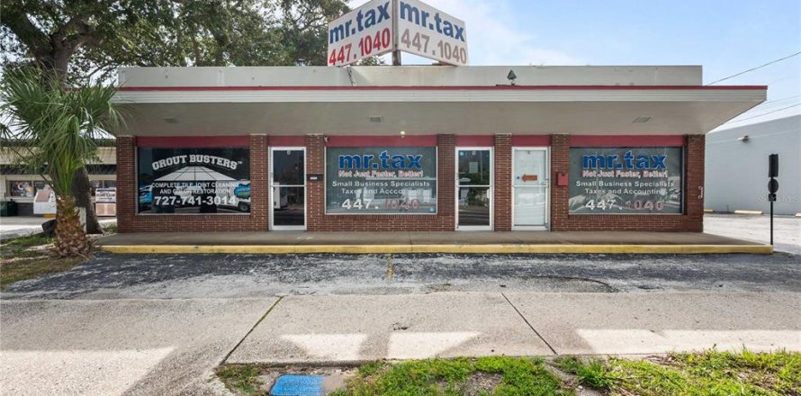Propiedad comercial en Clearwater, Florida 214.05 m2 № 2313126
