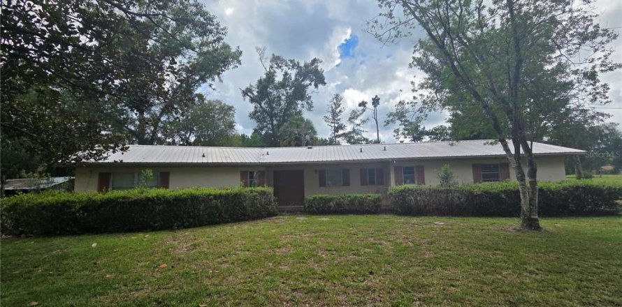 Casa en Chiefland, Florida 3 dormitorios, 145.02 m2 № 2384309