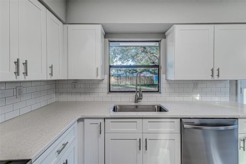Villa ou maison à vendre à Lakeland, Floride: 3 chambres, 91.79 m2 № 1524556 - photo 10