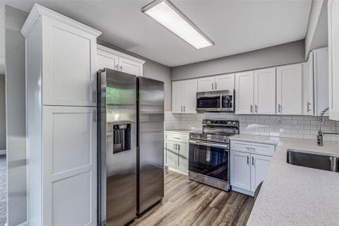 Villa ou maison à vendre à Lakeland, Floride: 3 chambres, 91.79 m2 № 1524556 - photo 8