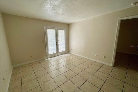 Condo in Orlando, Florida, 1 bedroom  № 1908382 - photo 3