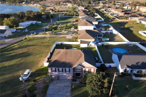 House in Eagle Lake, Florida 6 bedrooms, 364.18 sq.m. № 2123397 - photo 7