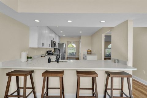 Casa en venta en Lakeland, Florida, 3 dormitorios, 208.1 m2 № 1805034 - foto 12