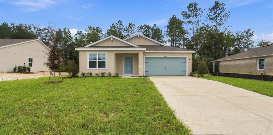 Villa ou maison à Dunnellon, Floride 3 chambres, 156.45 m2 № 2416873