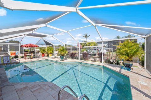 Villa ou maison à vendre à Fort Myers, Floride: 3 chambres, 176.79 m2 № 1880616 - photo 30