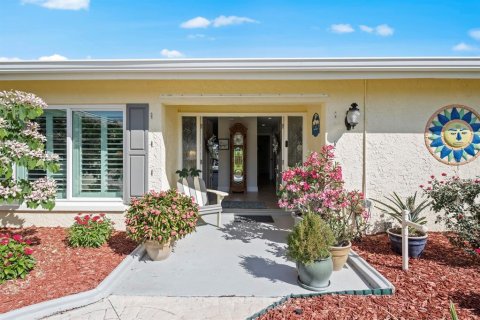 Villa ou maison à vendre à Fort Myers, Floride: 3 chambres, 176.79 m2 № 1880616 - photo 5