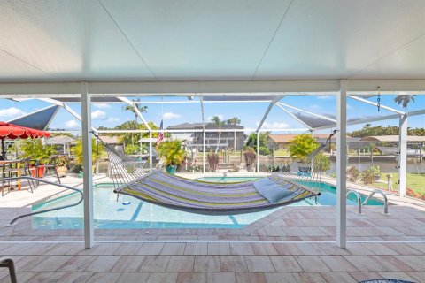 Villa ou maison à vendre à Fort Myers, Floride: 3 chambres, 176.79 m2 № 1880616 - photo 27