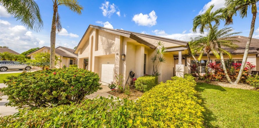 Condominio en Delray Beach, Florida, 2 dormitorios  № 2064996