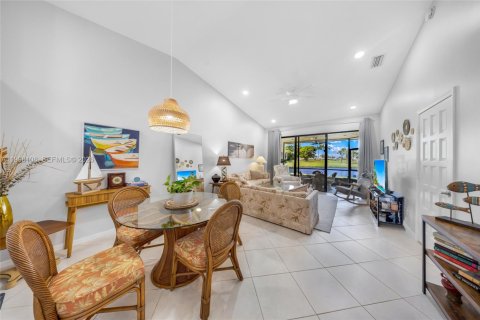 Condominio en venta en Delray Beach, Florida, 2 dormitorios, 123.75 m2 № 2064996 - foto 10