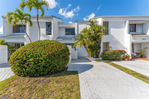 Купить таунхаус в Майами, Флорида 3 спальни, 178.37м2, № 1970274 - фото 2