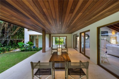 Villa ou maison à vendre à Miami, Floride: 5 chambres, 387.68 m2 № 2076073 - photo 21