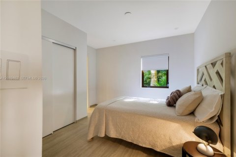 Villa ou maison à vendre à Miami, Floride: 5 chambres, 387.68 m2 № 2076073 - photo 26