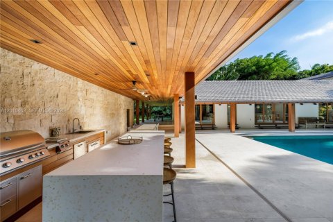 Villa ou maison à vendre à Miami, Floride: 5 chambres, 387.68 m2 № 2076073 - photo 14
