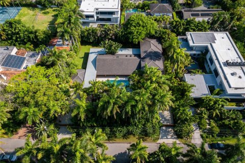 Villa ou maison à vendre à Miami, Floride: 5 chambres, 387.68 m2 № 2076073 - photo 5