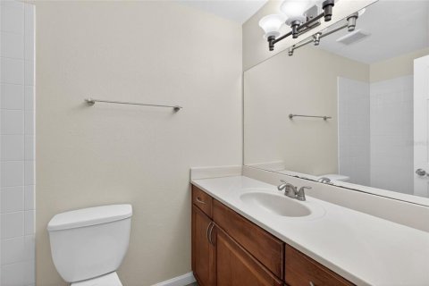 Condo in Largo, Florida, 2 bedrooms  № 2100724 - photo 29