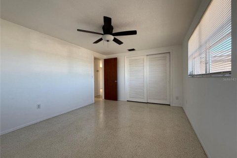 Villa ou maison à louer à Holiday, Floride: 2 chambres, 88.07 m2 № 2416731 - photo 7
