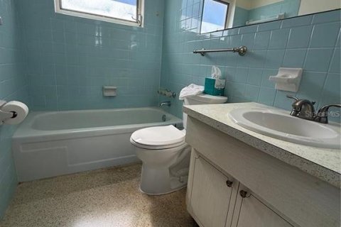 Villa ou maison à louer à Holiday, Floride: 2 chambres, 88.07 m2 № 2416731 - photo 12