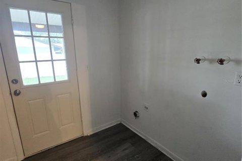 Villa ou maison à louer à Citrus Springs, Floride: 1 chambre, 74.32 m2 № 2419218 - photo 3