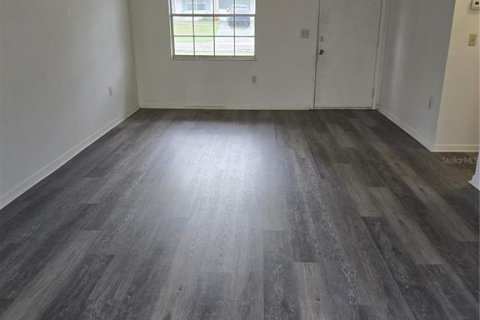 Villa ou maison à louer à Citrus Springs, Floride: 1 chambre, 74.32 m2 № 2419218 - photo 4