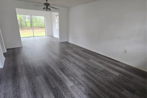 Villa ou maison à louer à Citrus Springs, Floride: 1 chambre, 74.32 m2 № 2419218 - photo 2