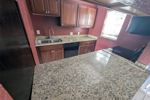 Condominio en venta en Ocala, Florida, 2 dormitorios, 82.78 m2 № 2210931 - foto 9