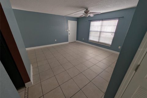 Condominio en venta en Ocala, Florida, 2 dormitorios, 82.78 m2 № 2210931 - foto 4