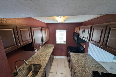 Condominio en venta en Ocala, Florida, 2 dormitorios, 82.78 m2 № 2210931 - foto 11