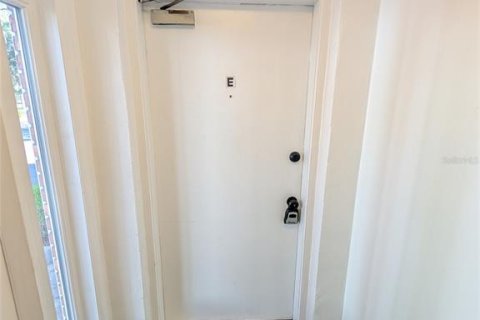 Condominio en venta en Ocala, Florida, 2 dormitorios, 82.78 m2 № 2210931 - foto 2