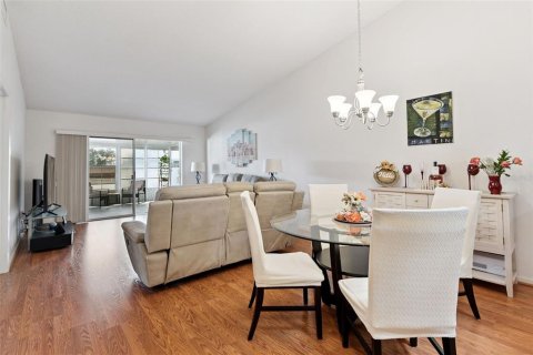 Casa en venta en Winter Haven, Florida, 2 dormitorios, 113.34 m2 № 2099088 - foto 10
