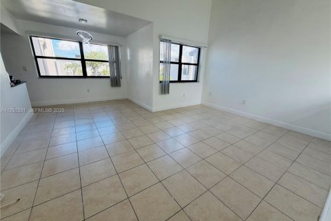 Снять в аренду кондоминиум в Майами, Флорида 2 спальни, 93.37м2, № 1989037 - фото 7