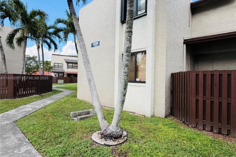 Снять в аренду кондоминиум в Майами, Флорида 2 спальни, 93.37м2, № 1989037 - фото 21