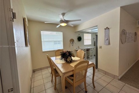Condo in Delray Beach, Florida, 2 bedrooms  № 1846091 - photo 9